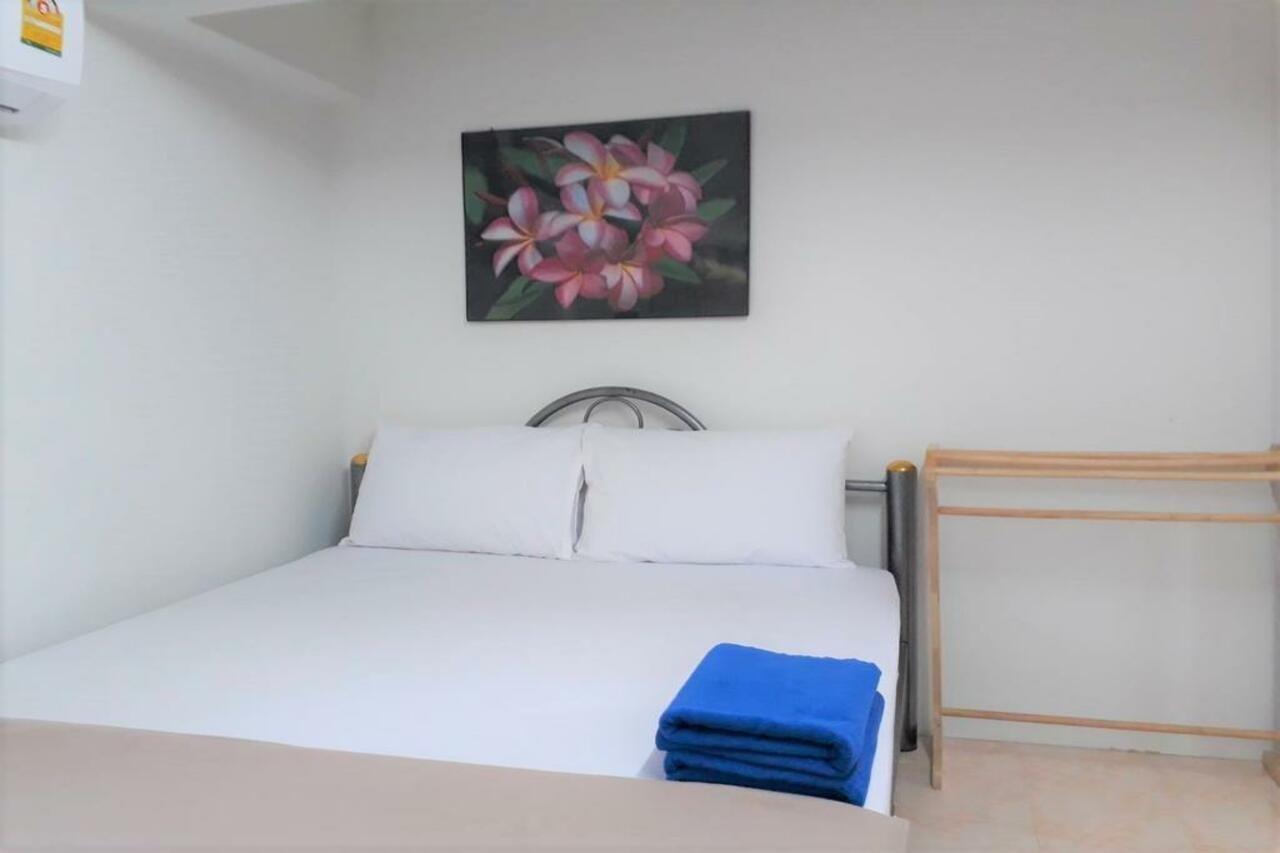 The Lucky Kata Hostel Bagian luar foto