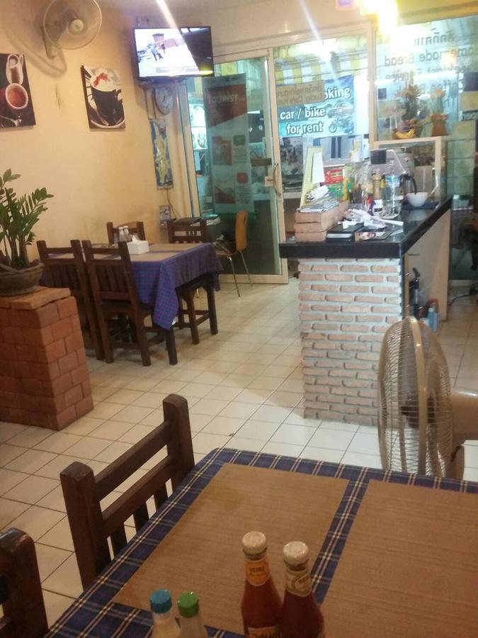 The Lucky Kata Hostel Bagian luar foto