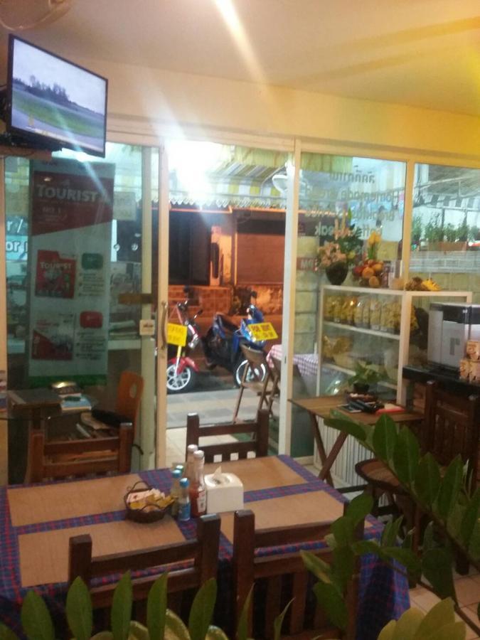 The Lucky Kata Hostel Bagian luar foto