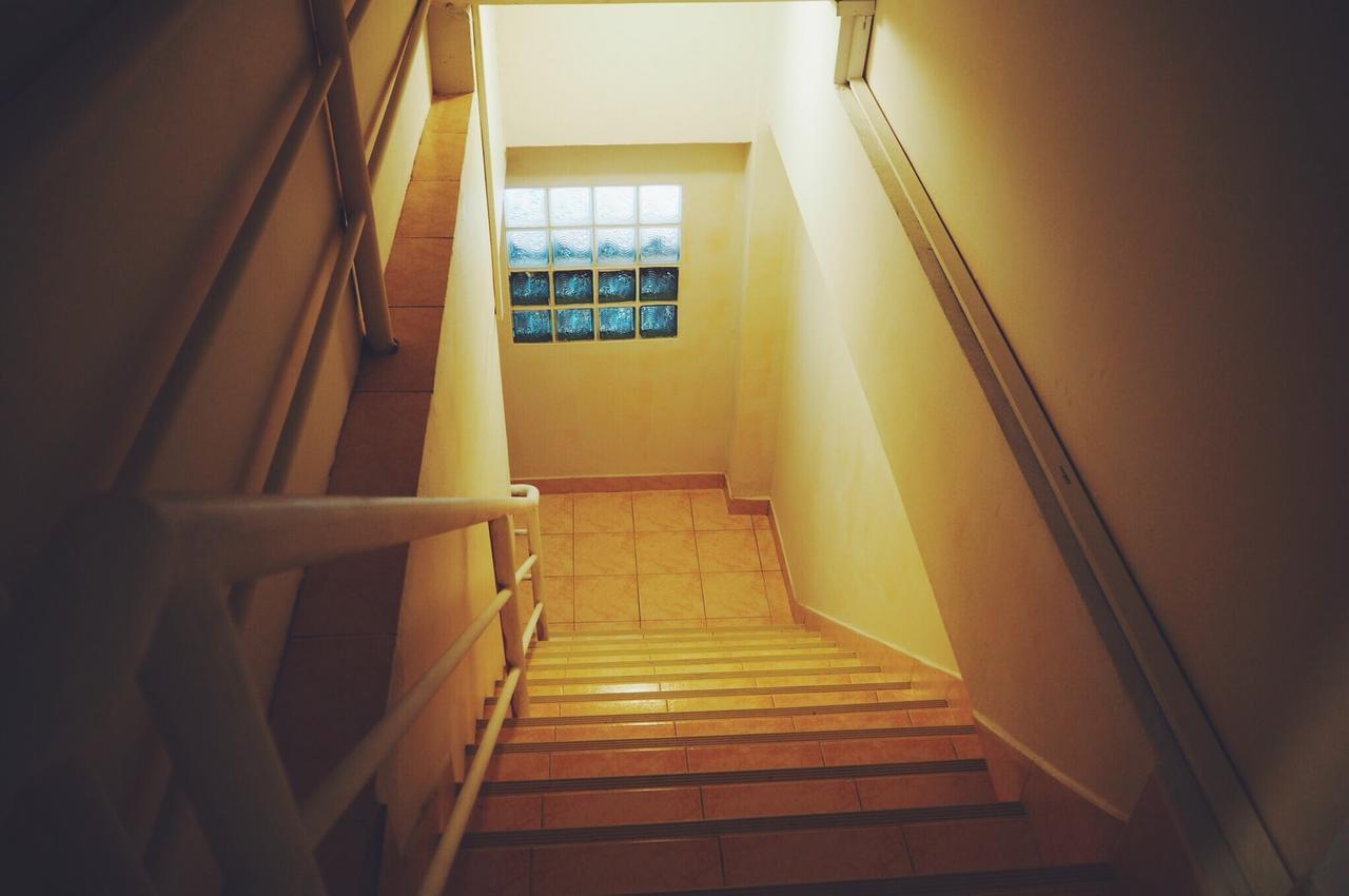 The Lucky Kata Hostel Bagian luar foto